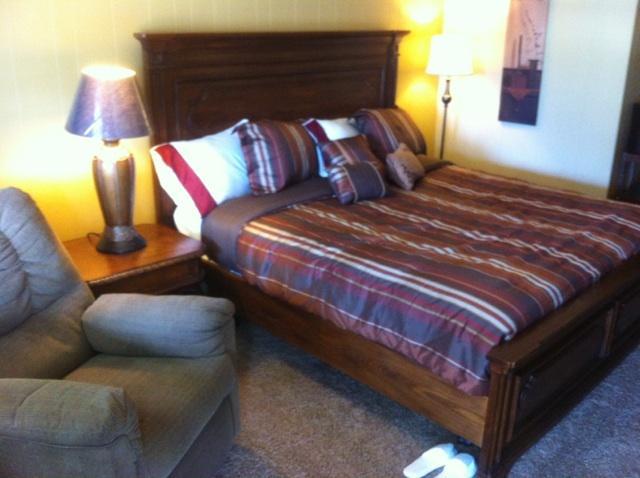 Holiday Motel Canon City Room photo