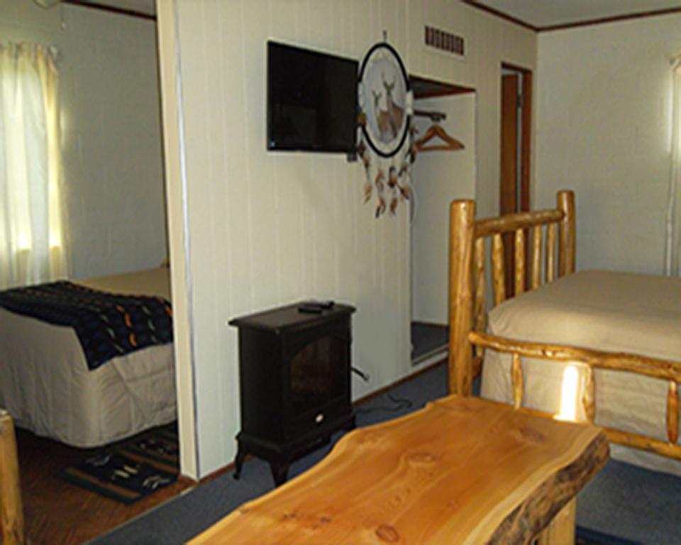 Holiday Motel Canon City Room photo